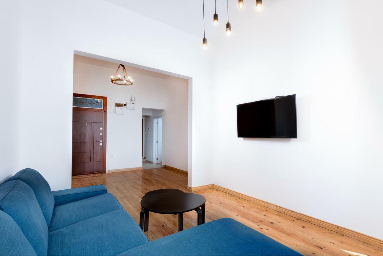 בורגאס The White Apartment - Bogoridi Main Street מראה חיצוני תמונה